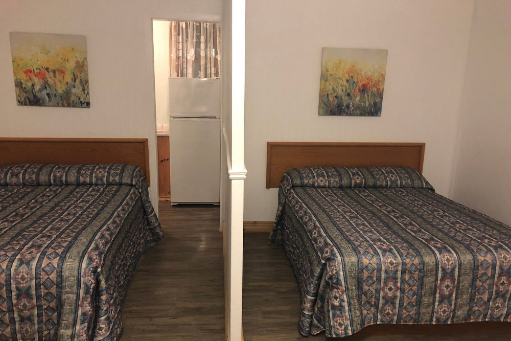 Cedar Vista Motel 3